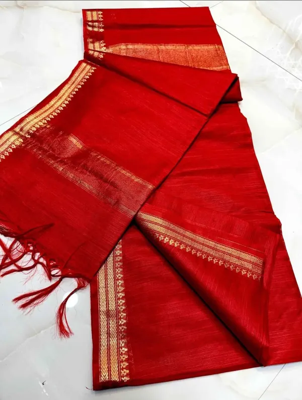 Women's_Exquisite_Semi_Tussar_Silk_Sarees_with_Blouse