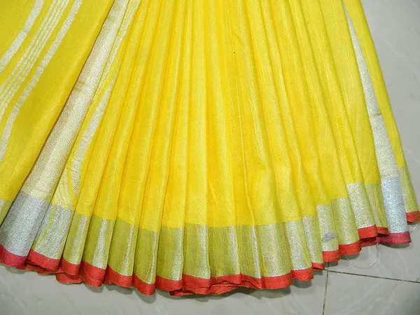 Women's_Linen_Slub_Saree_With_Contrast_Blouse_Piece