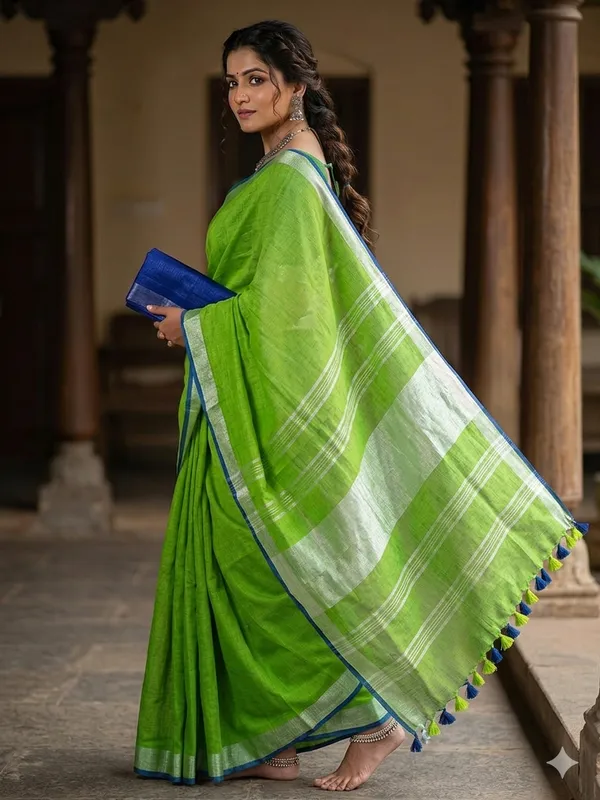 Green_Linen_Slub_Saree_With_Contrast_Blouse_Piece_For_Women