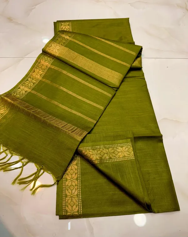 Women's_Exquisite_Semi_Tussar_Silk_Sarees_with_Blouse