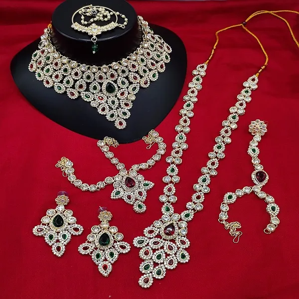 Gold-Plated_Kundan_Embellished_Handcrafted_Jewellery_Set