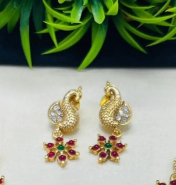 LATEST_TRADITIONAL_TEMPLE_NECKLACE_JEWELLERY_SET_WITH_JHUMKA_EARRINGS_FOR_WOMEN_AND_GIRLS