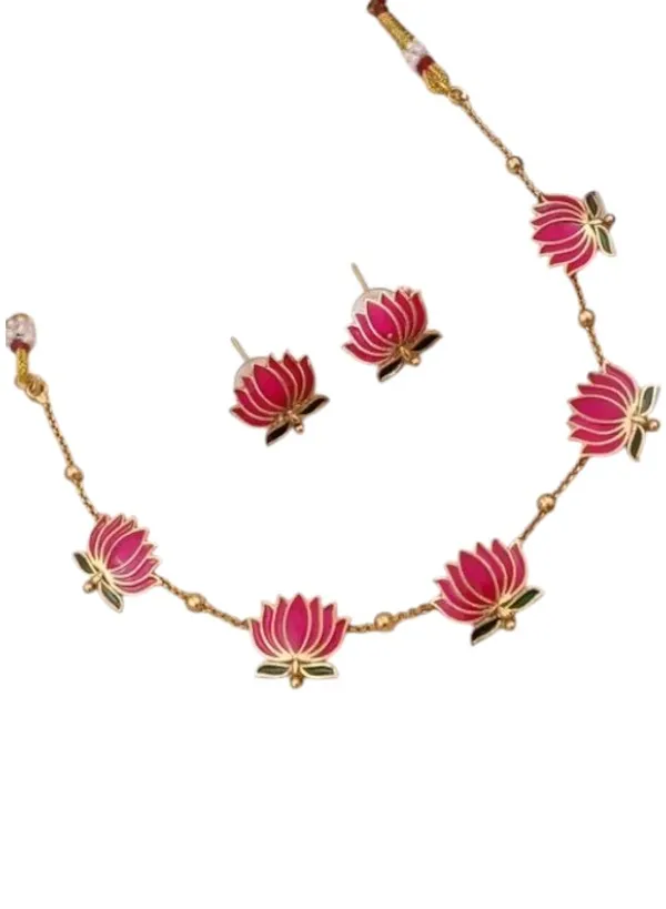 Lotus_Design_Matte_Gold-Plated_Beads_Chain_Necklace_Set
