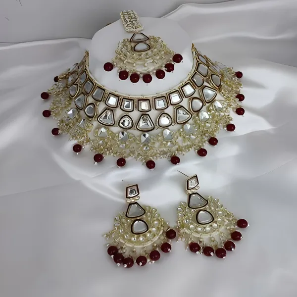 Stylish_Kundan_Choker_Wedding_Party_Traditional_Bridal_Necklace_Jewellery_Set