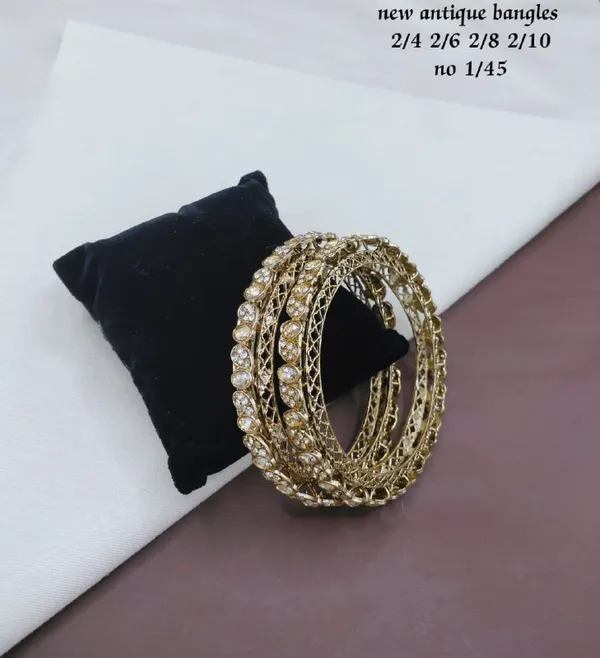 Antique_Gold-Plated_Bangles