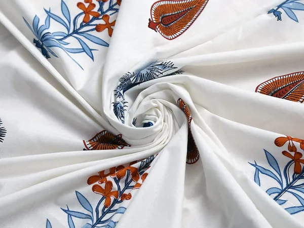 Blue_Pure_Cotton_Bedsheet_And_Pillow_King_Size_Set_108_*_108_Inches