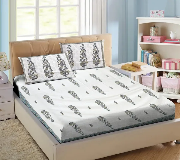 Green_Pure_Cotton_Pillow_And_Bedsheet_King_Size_Set_108_*_108_Inches