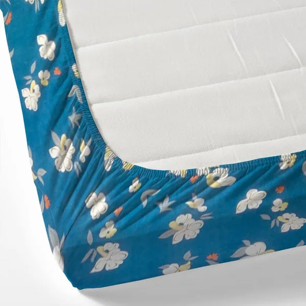 Multicolor_100%_Microfiber_Bedsheet_For_Double_Bed_With_2_Pillow_Covers_Breathable_|_Wrinklefree_And_Softtouch_Floral_Print_Sheet