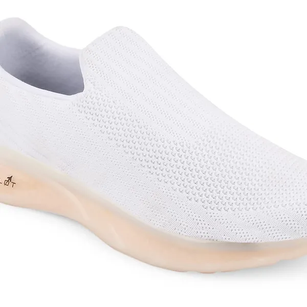 Campus_Men_Pilot_Pro_Walking_Shoes