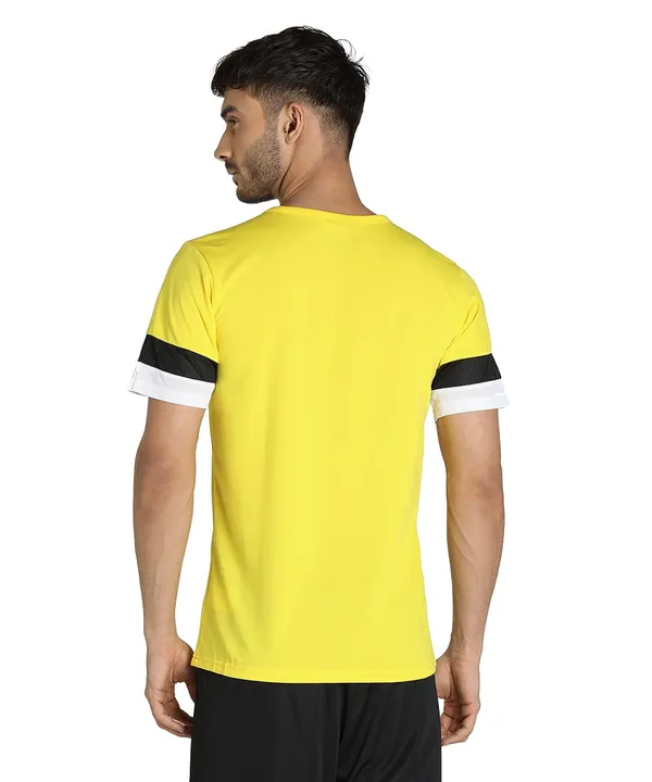 Puma_Men_Drycell_Polyester_Regular_Fit_Teamrise_Football_Jersey