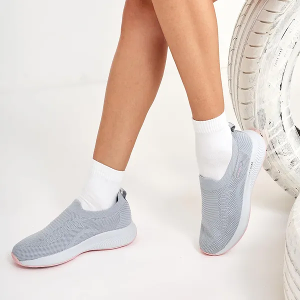 Campus_Women_Annie_Walking_Shoes