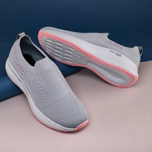 Campus_Women_Annie_Walking_Shoes