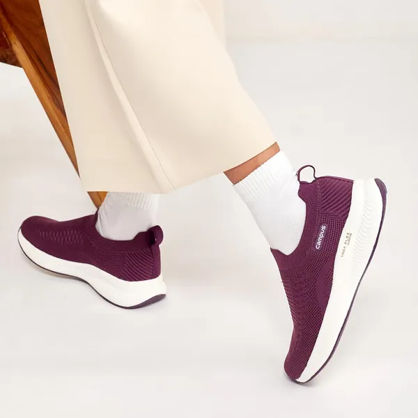 Campus_Women_Annie_Walking_Shoes