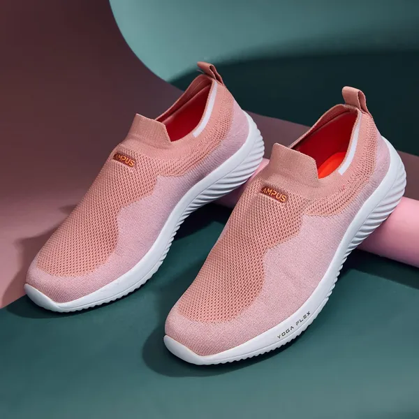 Campus_Women_Camp_Callie_Walking_Shoes