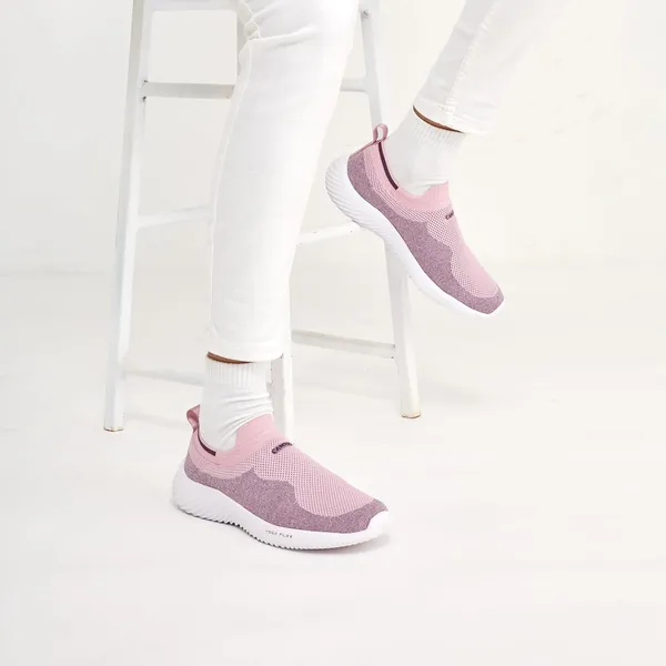 Campus_Women_Camp_Callie_Walking_Shoes