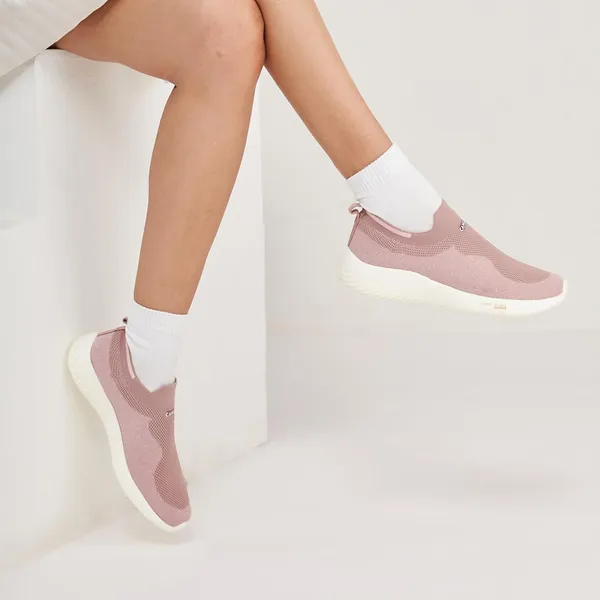Campus_Women_Camp_Callie_Walking_Shoes