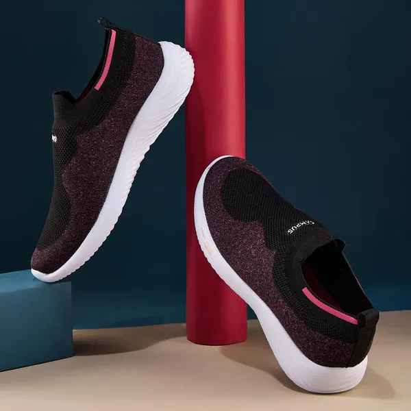 Campus_Women_Camp_Callie_Walking_Shoes