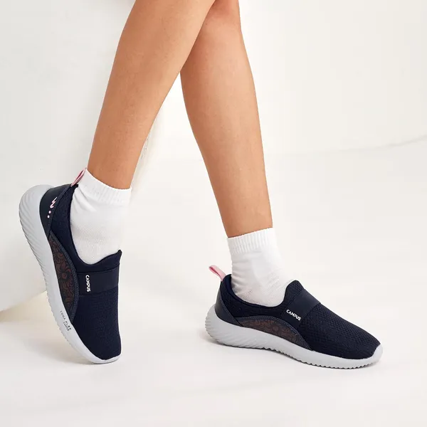 Campus_Women_Camp_Eloy_Walking_Shoes