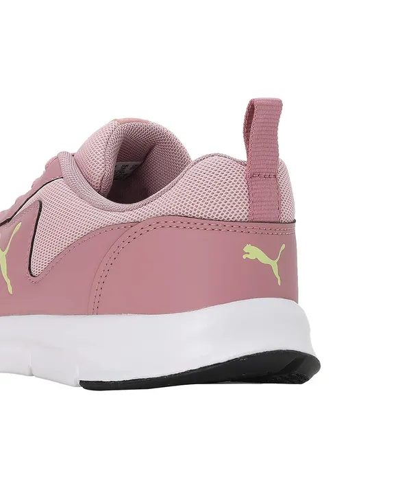 Puma_Unisex_Kid_Runner_V2_Sneaker