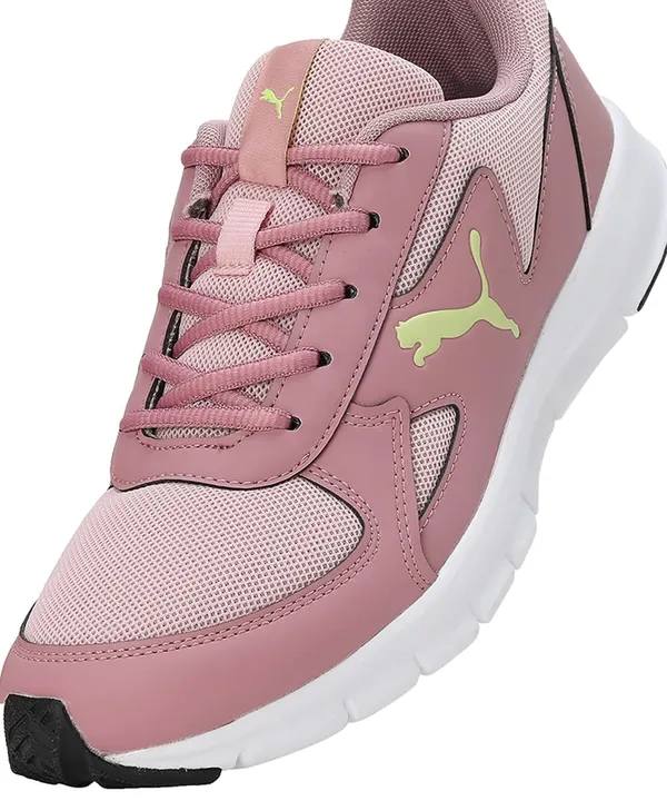 Puma_Unisex_Kid_Runner_V2_Sneaker
