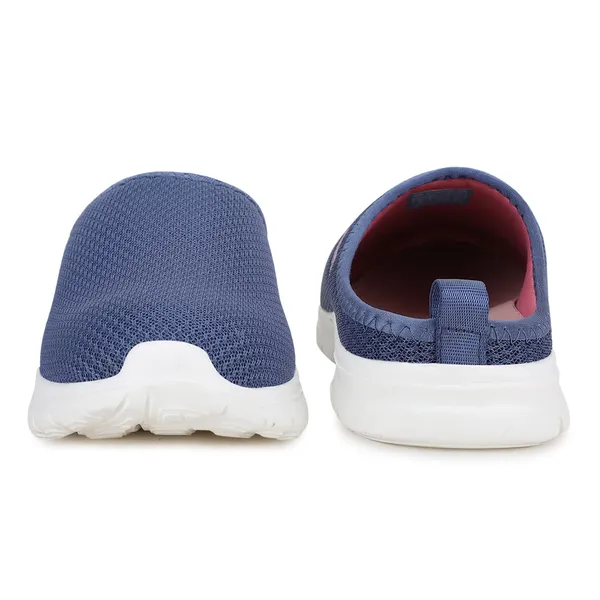 Campus_Women_Kim_Walking_Shoes