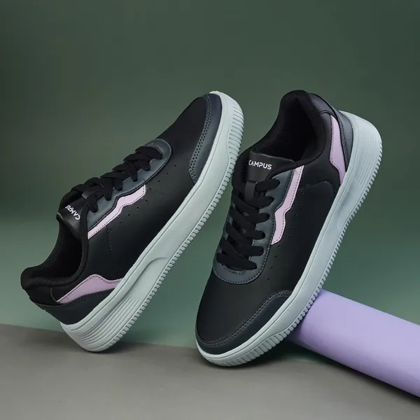 Campus_Women_Ogl_10_Sneakers
