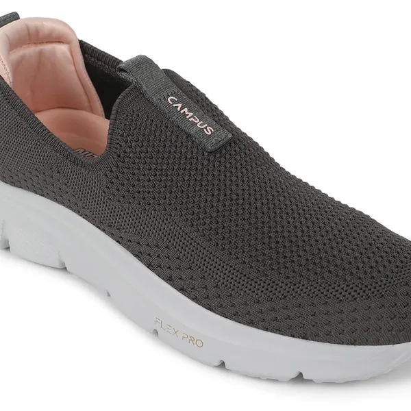 Campus_Women_Kurstin_Walking_Shoes