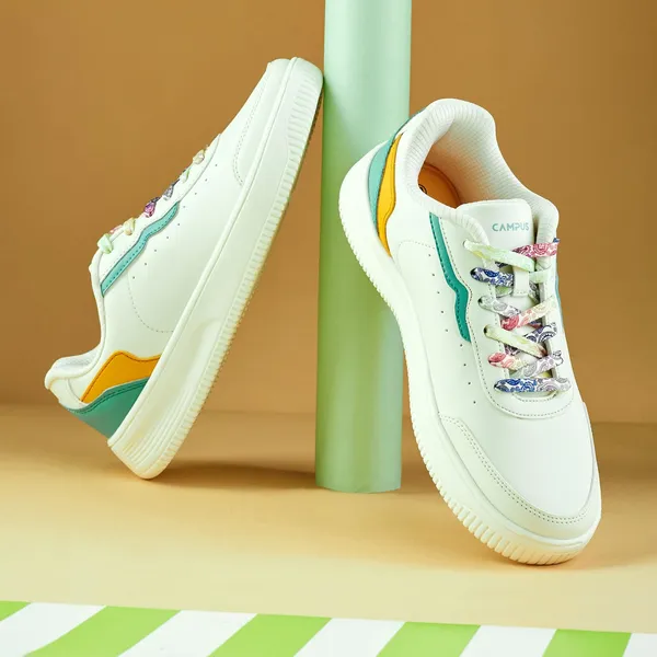 Campus_Women_Ogl_10_Sneakers