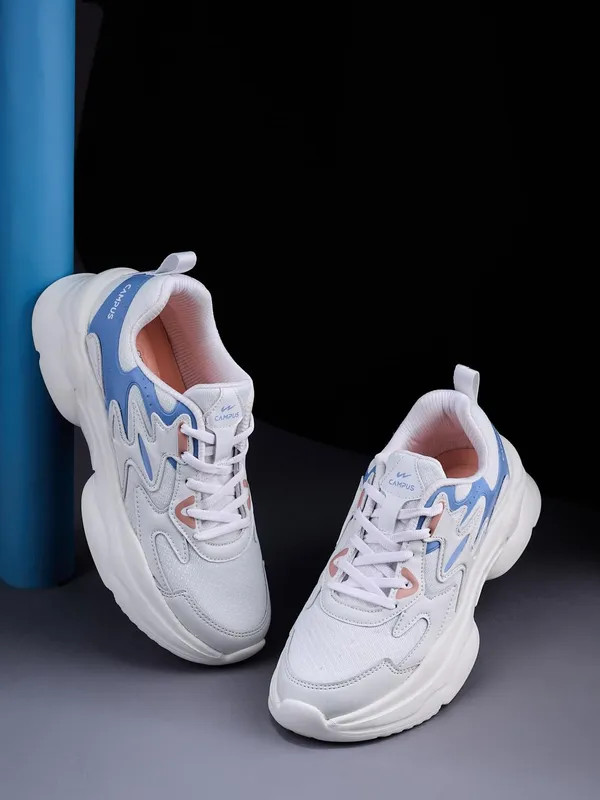 Campus_Women_Twirl_Sneakers