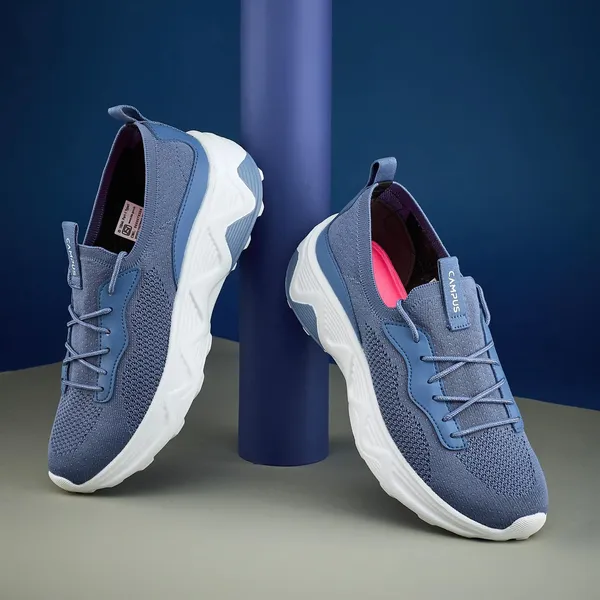 Campus_Women_Cleat_Walking_Shoes