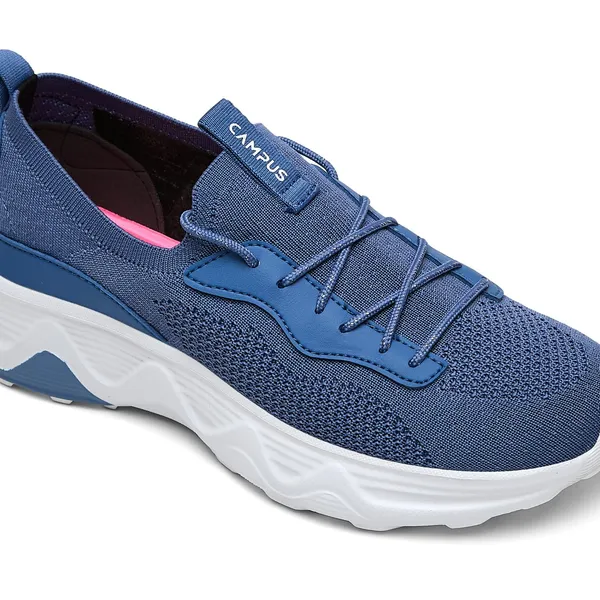 Campus_Women_Cleat_Walking_Shoes