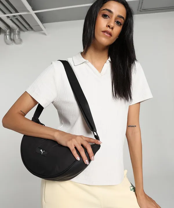 Puma_Women_Plush_Halfmoon_Bag_Black_9210001