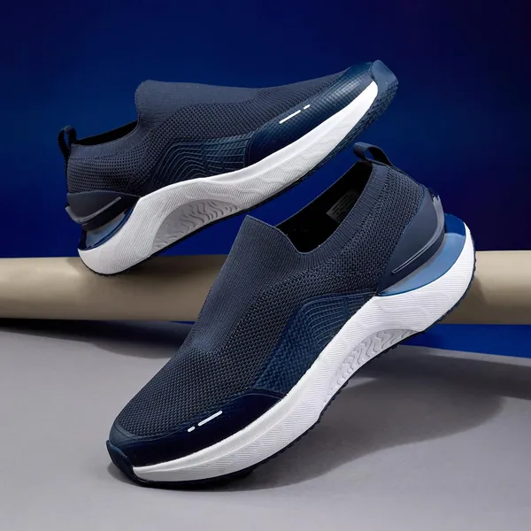 Campus_Men_Flynn_Walking_Shoes