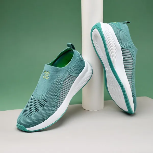 Campus_Women_Suave_Walking_Shoes
