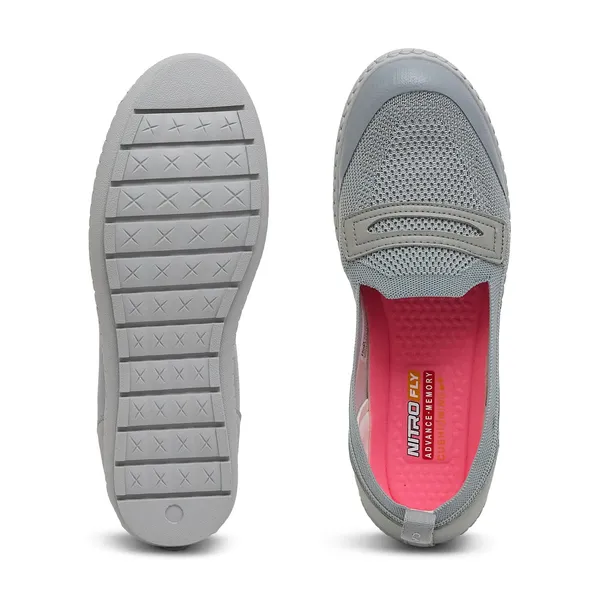 Campus_Women_S_Avery_Walking_Shoes
