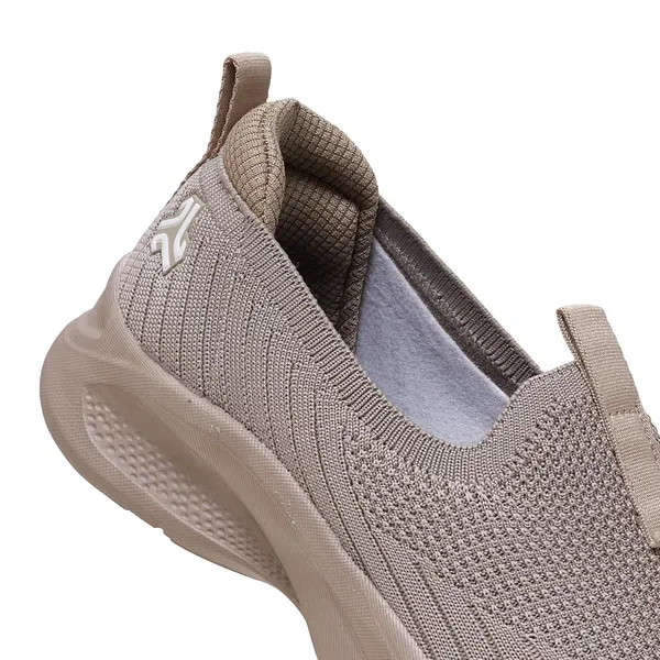 Campus_Women_S_Pluzz_Walking_Shoes