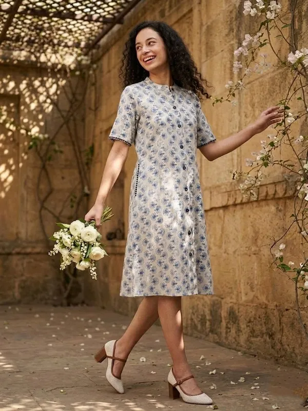 Floral_Bloom_Linen-Blend_Dress