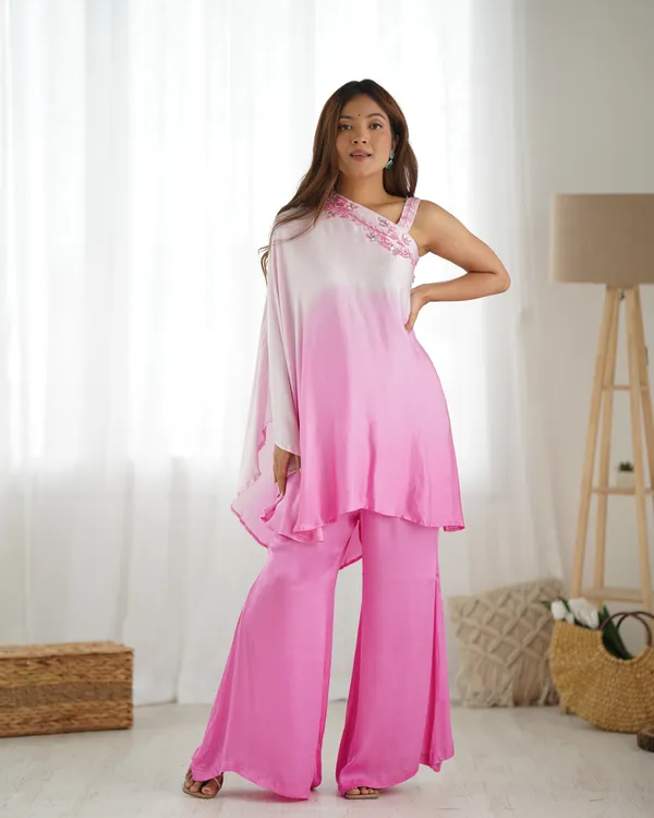 https://d1311wbk6unapo.cloudfront.net/NushopCatalogue/tr:f-webp,w-600,fo-auto/6307249c06a550dffe258d19/cat_img/Pink_Chic_Dress_13B38AT1NQ_2024-08-22_1.jpg