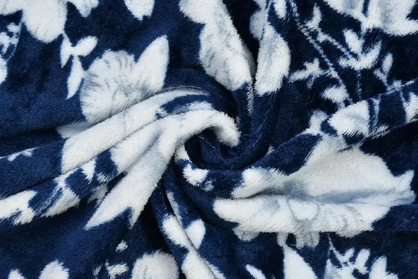 Snowdrop_Blue-Flacks_Warm_Fitted_Bedsheet_for_Winter_(Size_72_x_78_x_10)