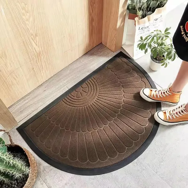 Premium_Semicircle_Rubber_Molded_Microfiber_Doormat_–_45_x_72_cm_|_Anti-Slip