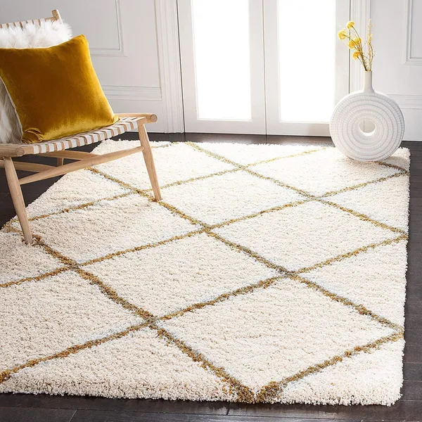 Ivory_5x7_Feet_Microfiber_Shaggy_Carpet_Area_Rug