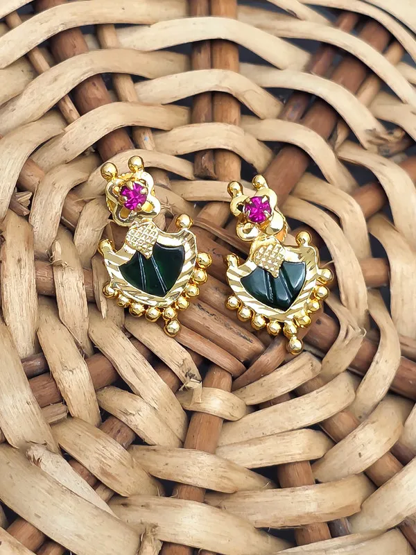 Gold_Plated_Floral_Jhumka_Earrings