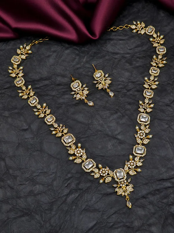 Gold_Plated_Kundan_Necklace_Earrings_Set