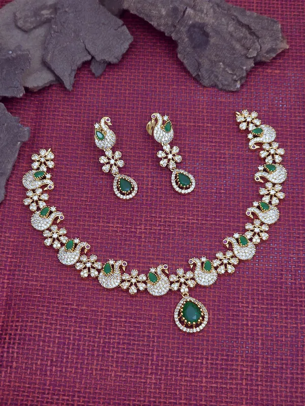 Peacock_Green_Stone_Necklace_Set