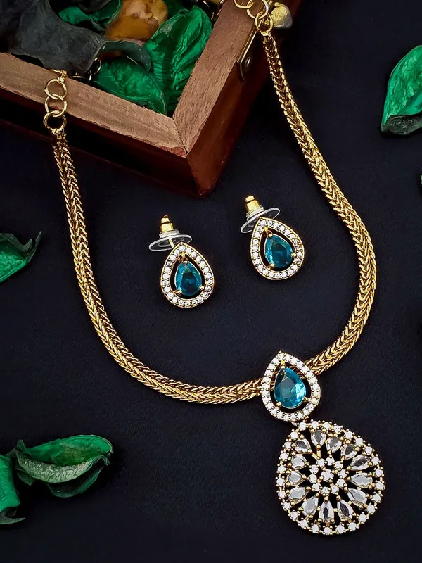 Teal_Teardrop_Crystal_Necklace_Set