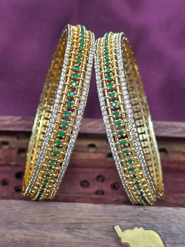 Gold_Plated_Emerald_Stone_Bangles