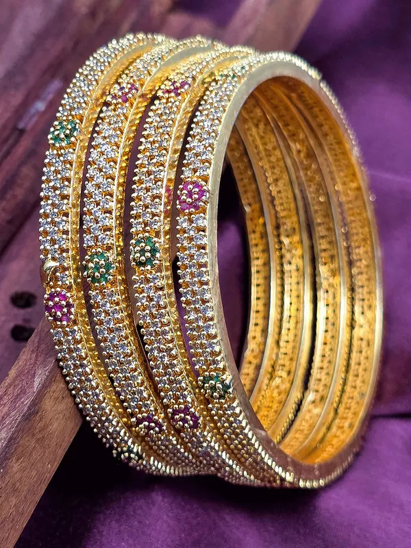 Diamond-Studded_Gold_Bangles