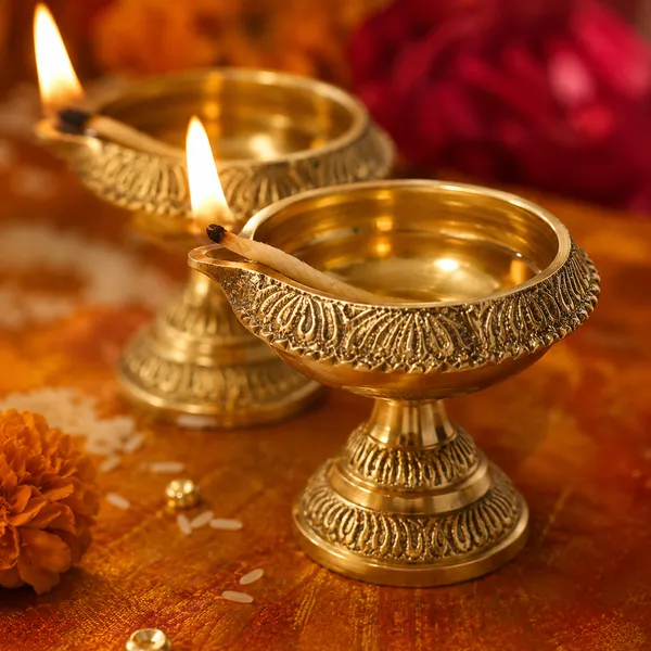 DreamKraft_Brass_Pedestal_Diya_Pair,_Gold,_6_cm