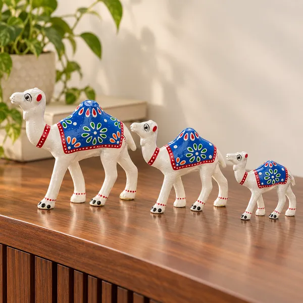 DreamKraft_Paper_Mache_Camel_Showpieces,_White_with_Blue_Saddles,_Set_of_3