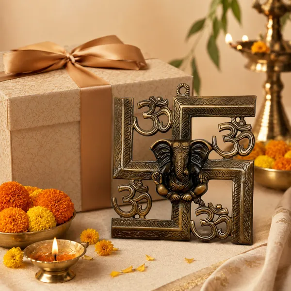 Metal_Decorative_Wall_Hanging_(22.86_x_1.27_x_22.86_cm,_Brown)